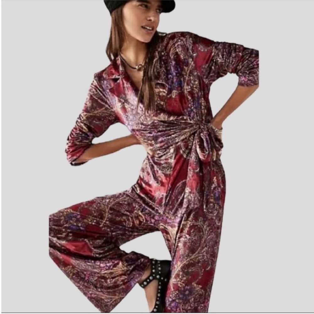 NWT Free People Delphine Jumpsuit Color In Red Combo XL Paisley Print Velvet - Picture 4 of 10
